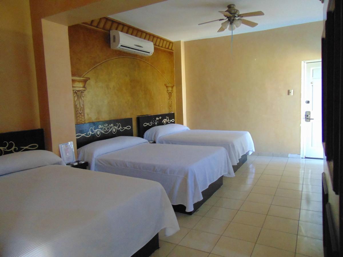 Hotel Jardin Heroica Caborca Ngoại thất bức ảnh